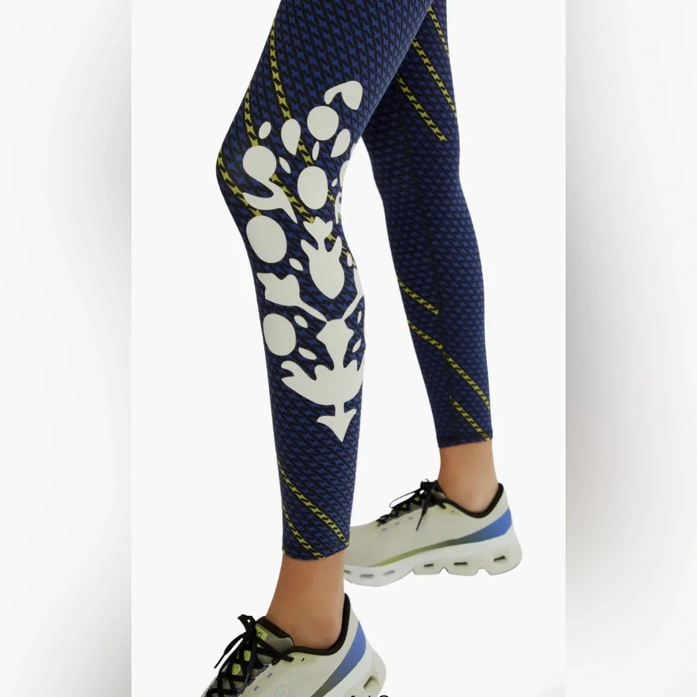 NWT FP Logo Purple/Blk Leggings Size Small - Picture 3 of 9